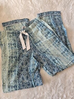 Victoria's Secret Blue Snake-Print Pajama Shorts & Top Set